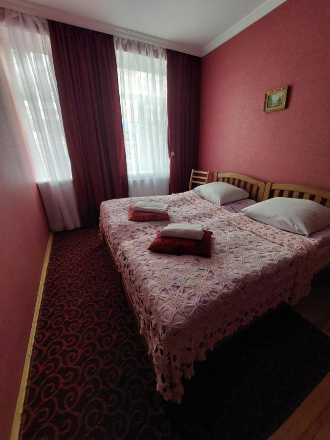 Guest House Lela Rezo Kazbegi Eksteriør bilde
